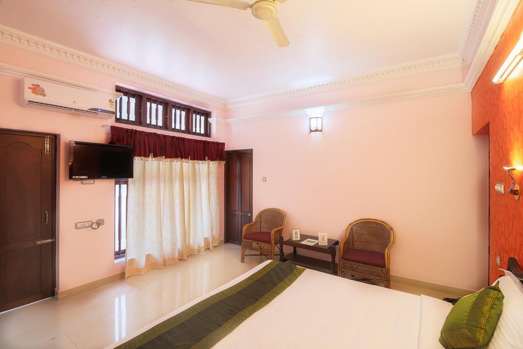 Treebo Moonlight Otel Thiruvananthapuram Dış mekan fotoğraf