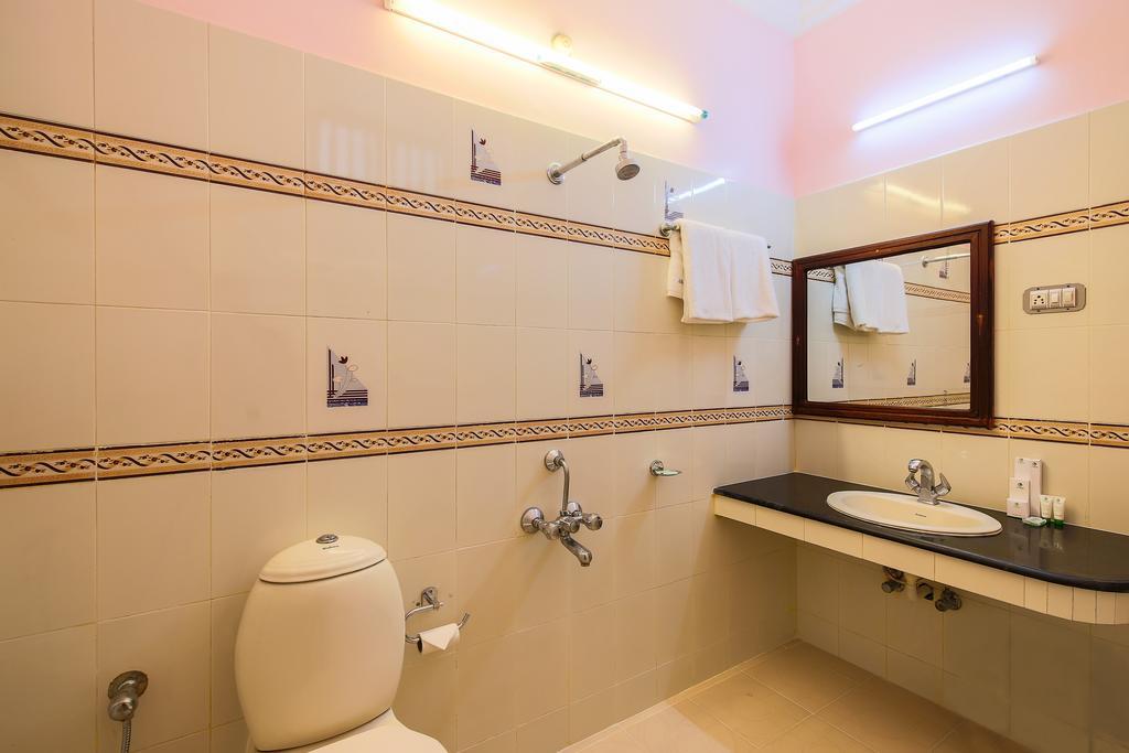 Treebo Moonlight Otel Thiruvananthapuram Dış mekan fotoğraf