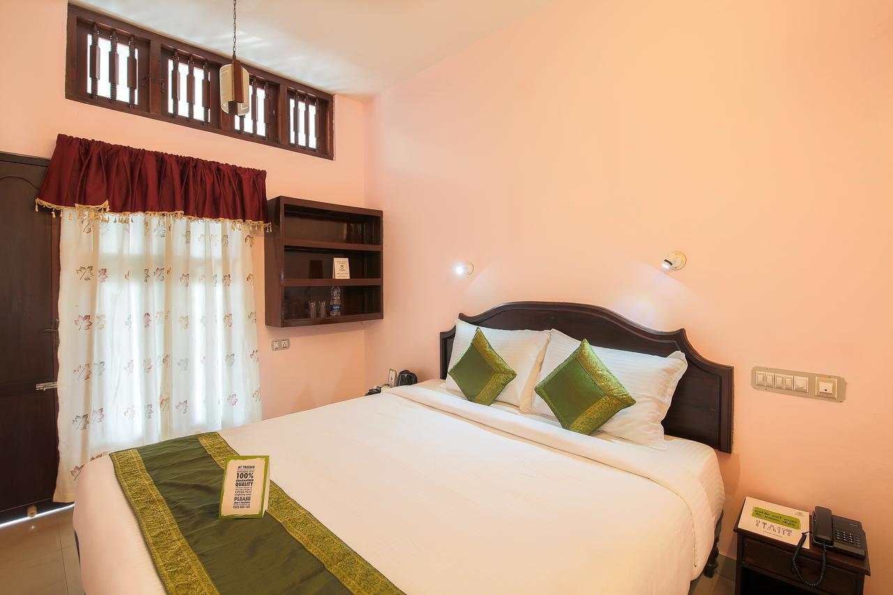 Treebo Moonlight Otel Thiruvananthapuram Dış mekan fotoğraf