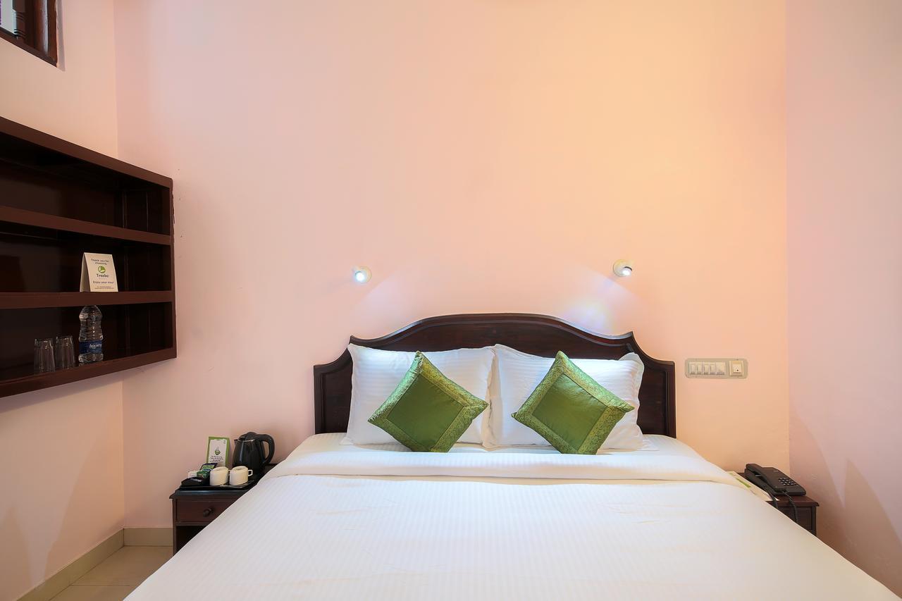 Treebo Moonlight Otel Thiruvananthapuram Dış mekan fotoğraf
